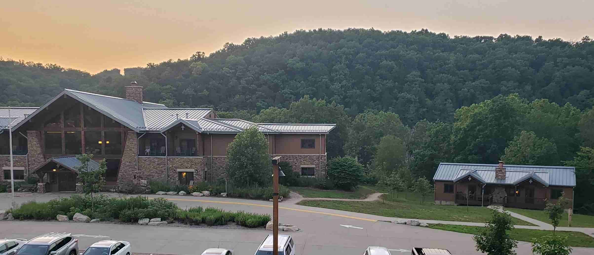 2021-07-05 Echo Bluff cabin and lodge.jpg
